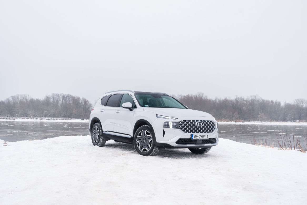Hyundai Santa Fe (2022)