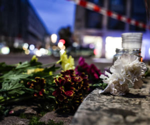 Dwoje zabitych i 80 rannych w Niemczech! Sprawca wjechał w tłum, był znany policji