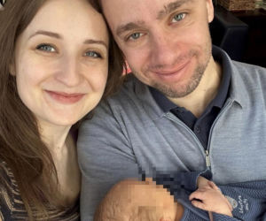 Krzysztof Bosak z żona Kariną i synkiem Stefanem