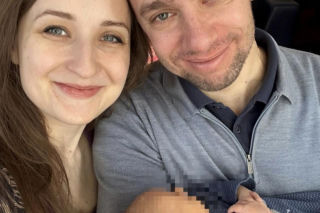 Krzysztof Bosak z żona Kariną i synkiem Stefanem