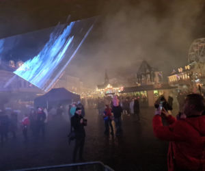 Rzeszów. Pokaz laserowy na Rynku [ZDJĘCIA]