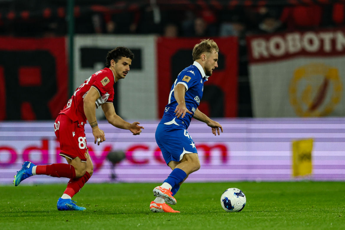 Widzew Łódź - Wisła Kraków; Zdjęcia kibiców i zawodników z meczu 11. kolejki PKO BP Ekstraklasy 2026/27