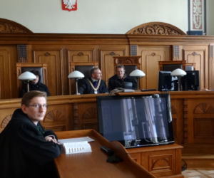 ZGWAŁCIŁ 2 LETNIĄ CÓRKĘ DOSTAŁ TYLKO 5 LAT