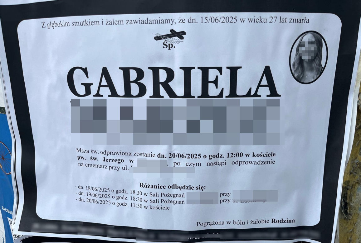  Zginęła pasażerka, kierowca uciekł z miejsca wypadku. 35-latek ukrywał się w lesie