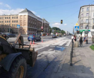 Zdradliwa plama na jezdni