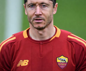 Robert Lewandowski w koszulkach różnych klubów