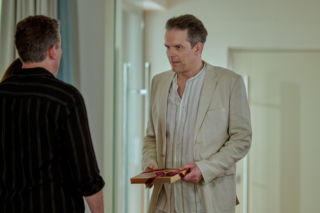 Na Wspólnej odc. 4114. Weronika (Renata Dancewicz), Sebastian Petrus (Robert Jarociński), Lew Nalepa (Przemysław Sadowski)