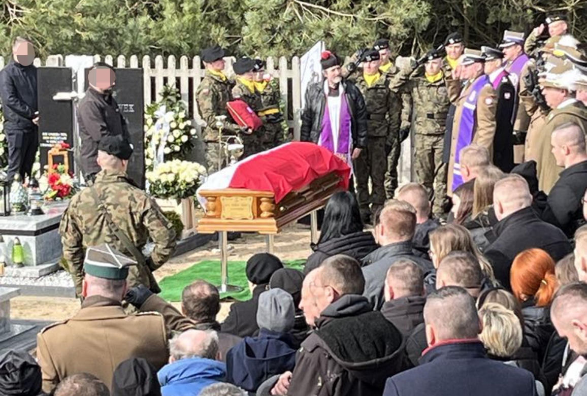 Pogrzeb 20-letniego Roberta. Żołnierz zmarł na poligonie w Drawsku Pomorskim