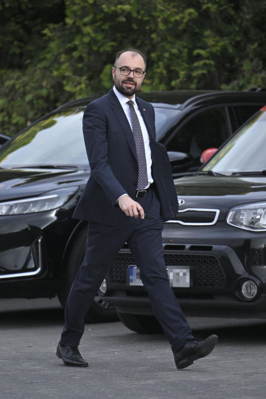 Politycy PiS jadą na wyjazdowe posiedzenie klubu