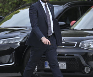 Politycy PiS jadą na wyjazdowe posiedzenie klubu