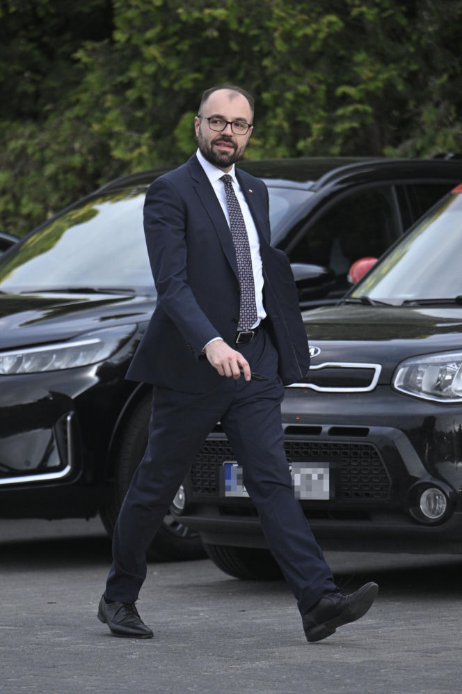 Politycy PiS jadą na wyjazdowe posiedzenie klubu