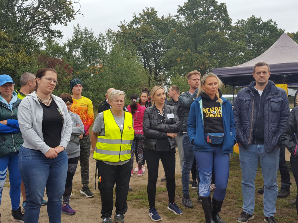 ​Szczeniak i kot znalazły nowy dom. To pierwsze efekty sobotniej akcji "Bieg + 4 Łapy" koło Leszna