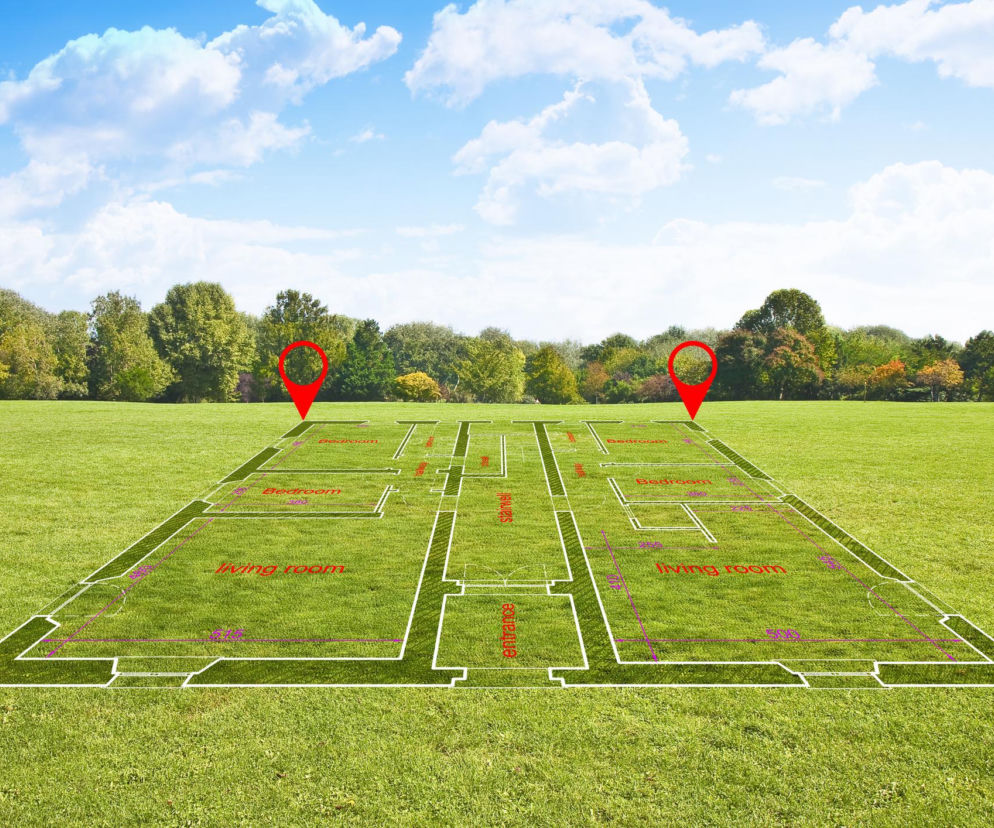 Wizualizacja działki z naniesionym zarysem budynków