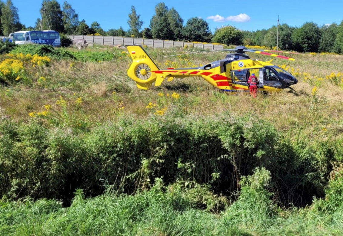Przerażający wypadek pod Starachowicami! Kobieta w ciąży i jej nienarodzone dziecko zginęli pod kołami citroena [ZDJĘCIA]