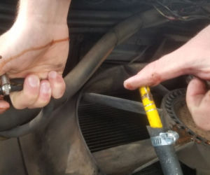 Autokar w koszmarnym stanie technicznym