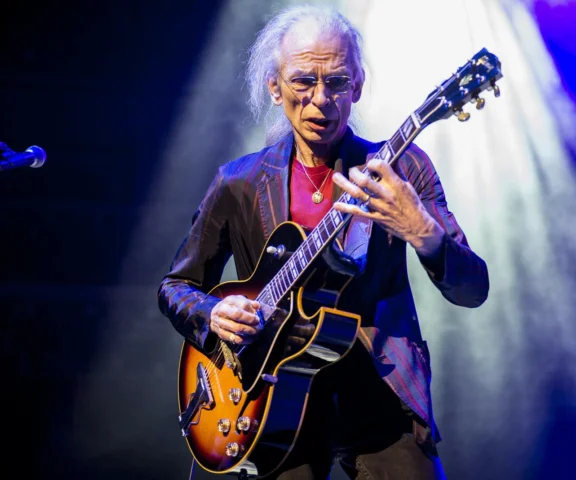 Legenda rocka mierzy się z problemami zdrowotnymi. Zespół przekłada koncerty