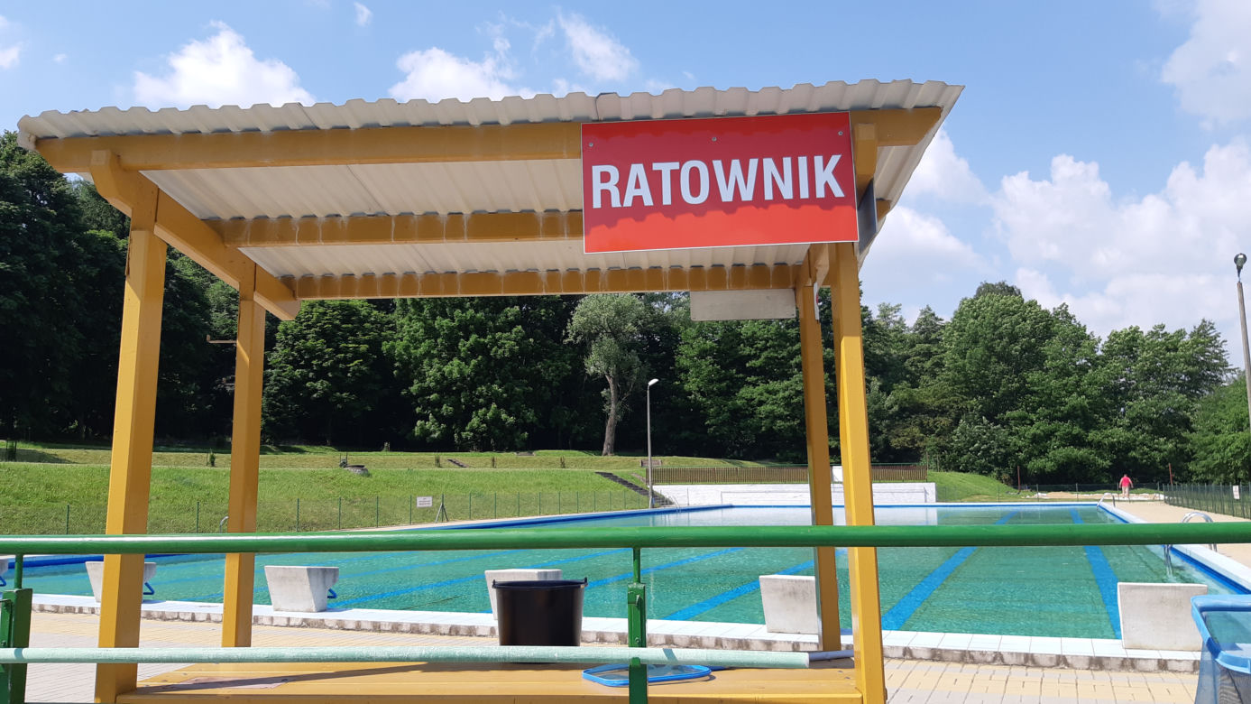 Basen letni pod górą św. Marcina już działa! Zobacz zdjęcia!