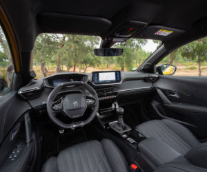 Peugeot 208 - wnętrze