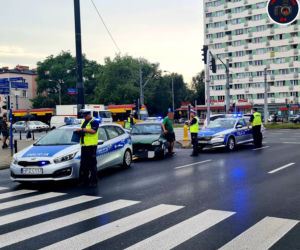 Wjechał w radiowóz. Dwóch policjantów w szpitalu