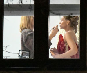 Agnieszka Kaczorowska w wałkach na głowie. Tak szykowała się na ramówkę TVP