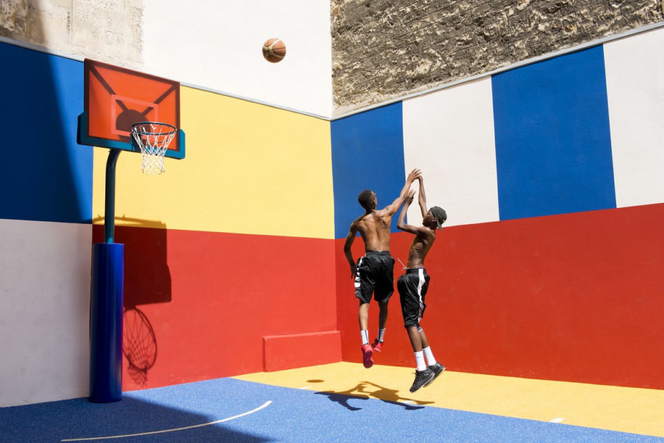 Pigalle Court projektu Ill Studio