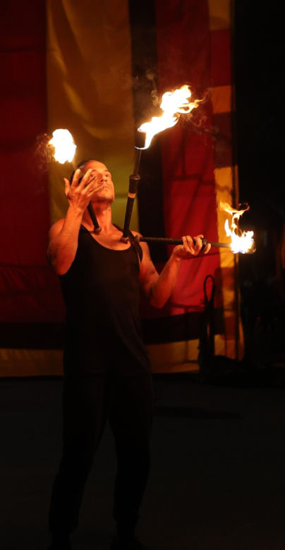 Fire Jam sprawił, że Park Ludowy w Lublinie zapłonął! Tak było podczas Europejskiej Konwencji Żonglerskiej