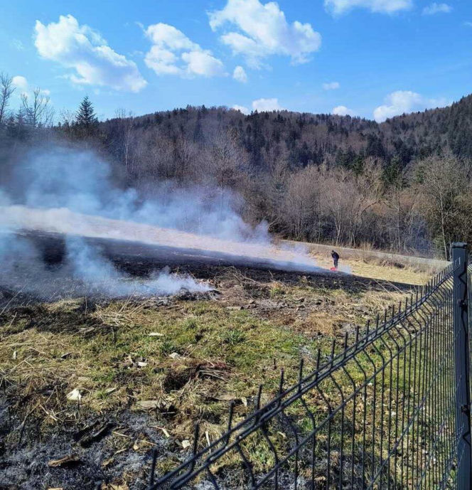 Ktoś podpalił łąkę w Bieszczadach