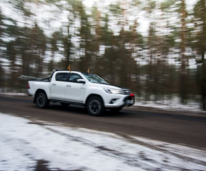 Toyota Hilux Selection 2.4 D-4D 4x4 - pomocnik Świętego Mikołaja