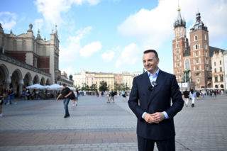Walka z najmem na doby. Gibała wytacza wyborcze działa