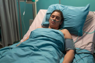 Na dobre i na złe, odcinek 984: Iga umrze? Bart wykryje u niej tętniaka mózgu - ZDJĘCIA, ZWIASTUN