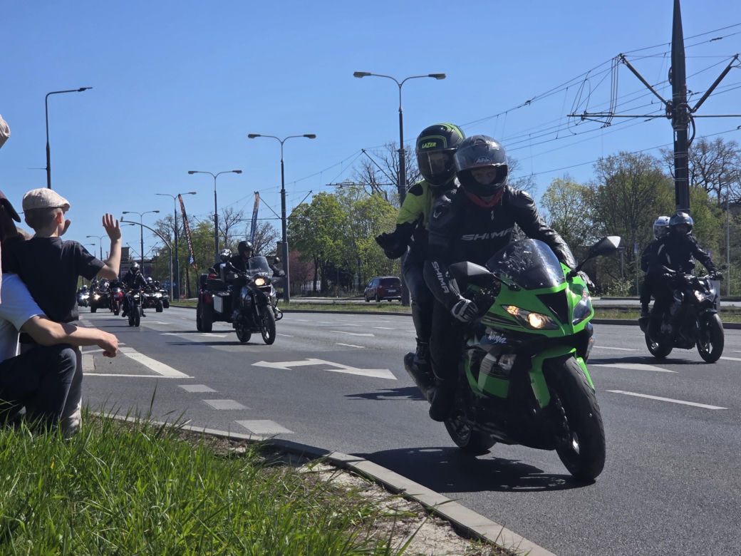 Tysiące motocykli znów podbiły Bydgoszcz! Barwna parada otworzyła sezon