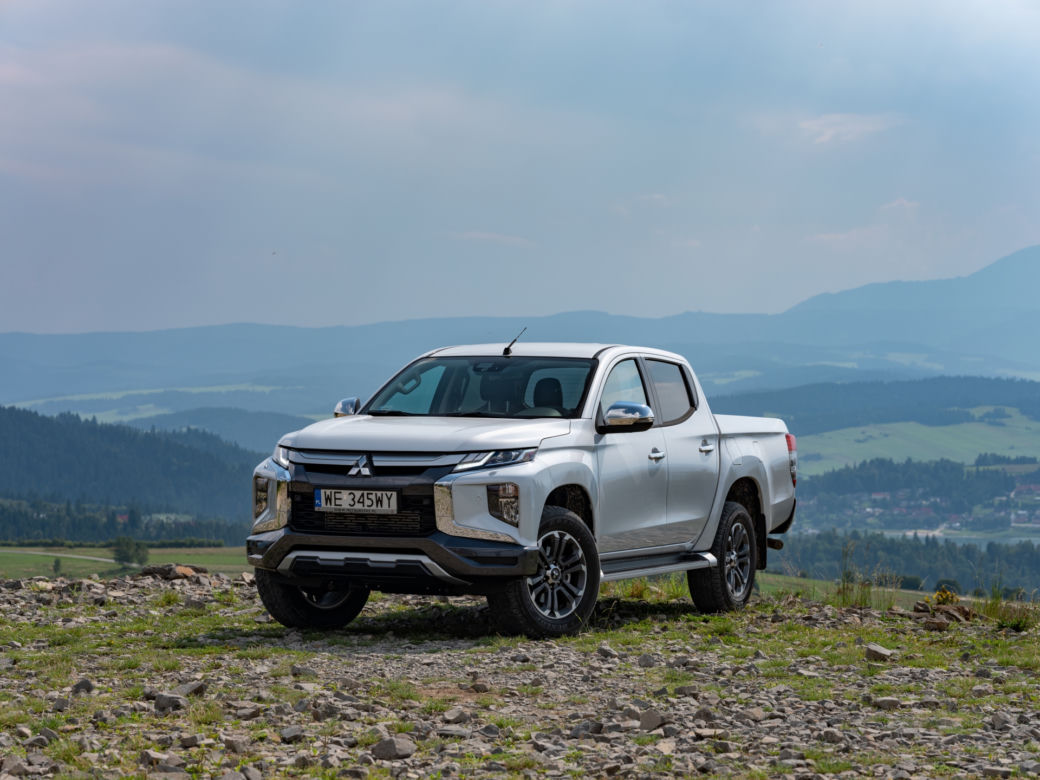 2020 Mitsubishi L200