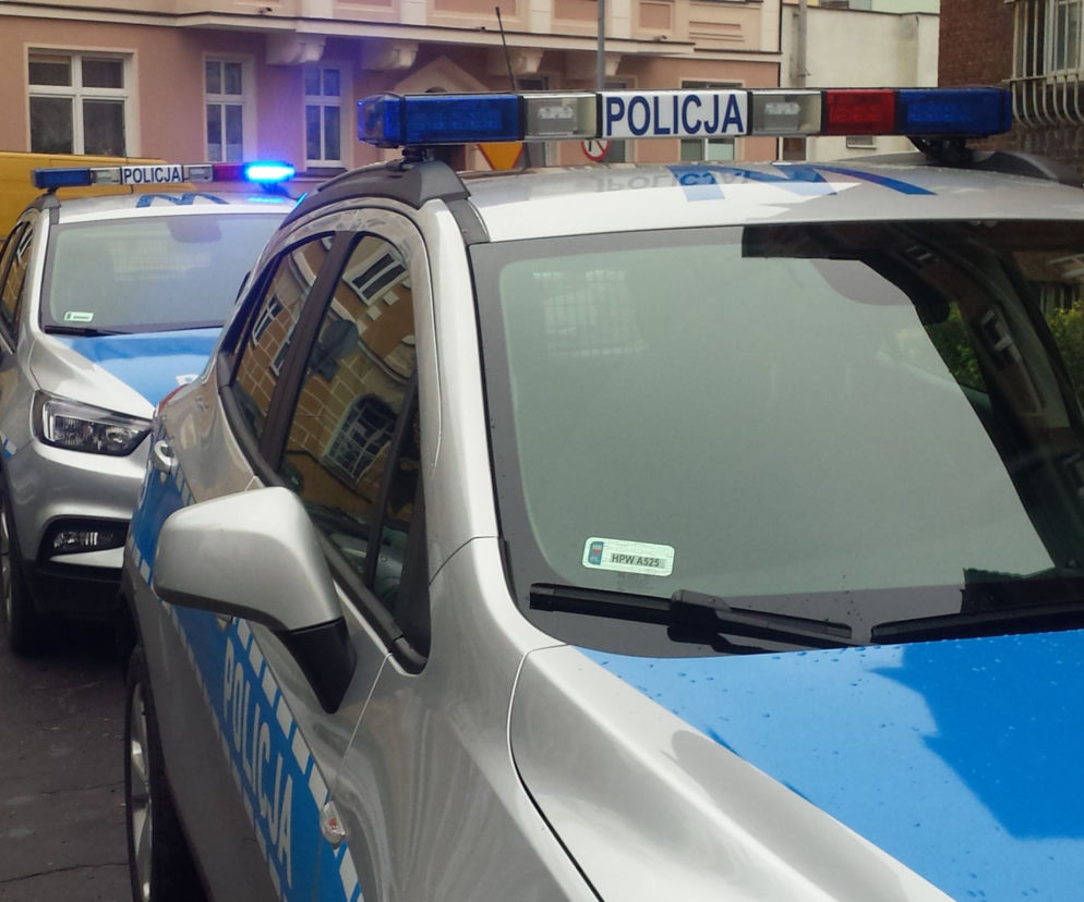 Policja w Koszalinie poszukuje świadków potrącenia kobiety. 