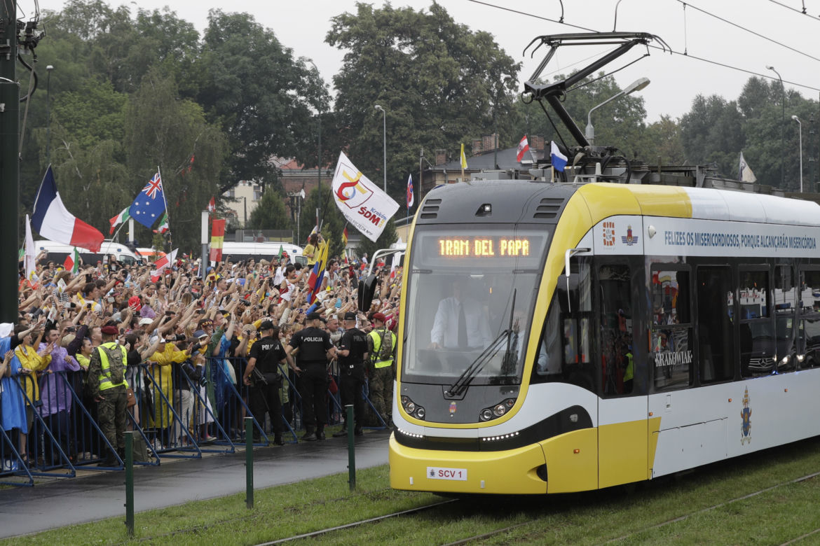 TRANSPORT PAPIEŻA NA ŚDM.