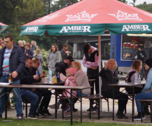 Festiwal Food Trucków 2021. Restauracje na kółkach zaparkowały na Wyspie Młyńskiej