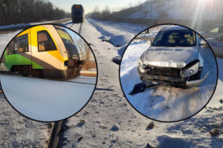 Wjechał Toyotą w szynobus. Policja: „Takie miejsca nie wybaczają błędów”