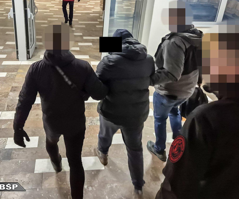 Używał fałszywych tożsamości i ukrywał się latami. Polsko-czeska akcja dopadła Piotrusia.