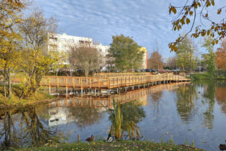  Zaniedbany staw zamienił się w zieloną oazę. Białystok zyskuje nową przestrzeń rekreacyjną