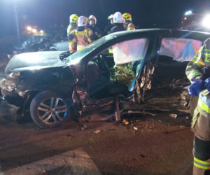 Wielkopolskie: Pięć osób rannych w nocnym wypadku na DK 11 