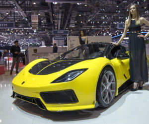 Arash AF8 Falcon