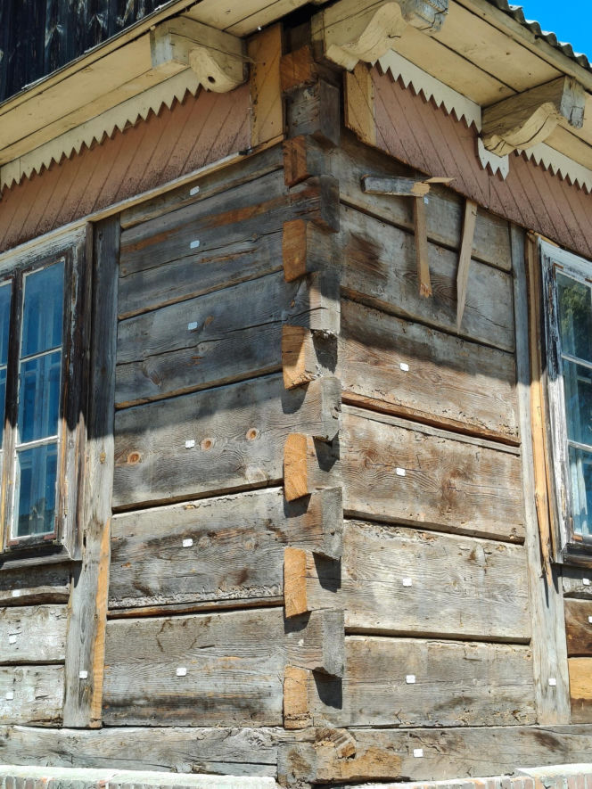 Plebania przed demontażem