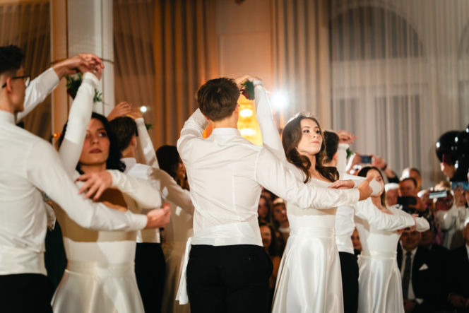 Studniówka 2026 młodzieży z IV LO im. Hetmana Stanisława Żółkiewskiego w Siedlcach