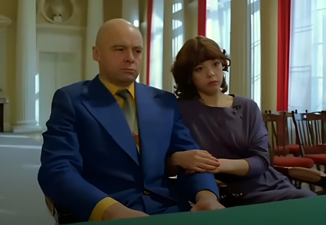 Stanisław Tym i Christine Paul-Podlasky w "Misiu"