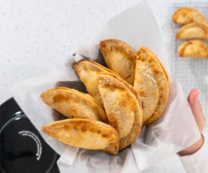 Szybki sposób na wykorzystanie kurczaka z obiadu! Empanadas w 30 minut