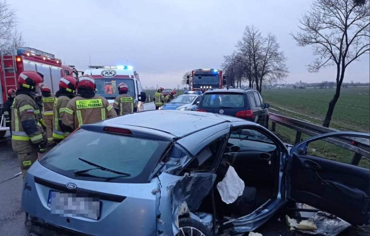 Tragiczna śmierć pod Brzegiem. Na DK 94 zginął 4-letni chłopiec [ZDJĘCIA]