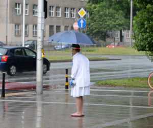 Tak ulewa topi Warszawę