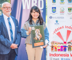 Ambasador Indonezji nadała imię młodej tygrysicy z wrocławskiego zoo