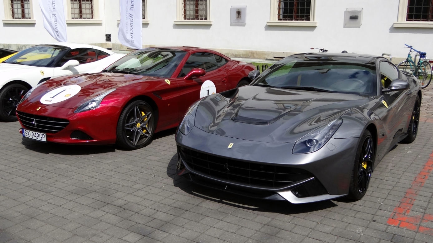 Kawalkada Ferrari przez Polskę 2015