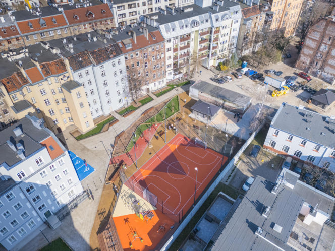 Podwórko im. Wszystkich Mieszkańców