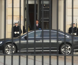 Najważniejsi politycy zjechali do prezydenta na rozmowy o Trybunale Konstytucyjnym